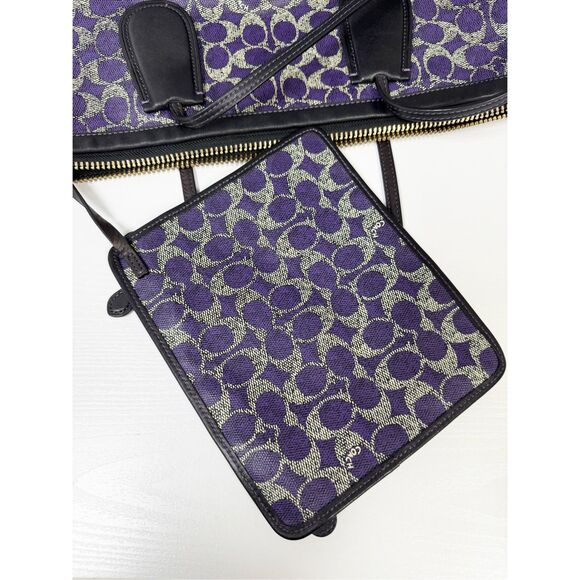 Coach Signature Coated Canvas Taxi Zip Top Tote Style 33504 Violet Purple - Picture 10 of 14